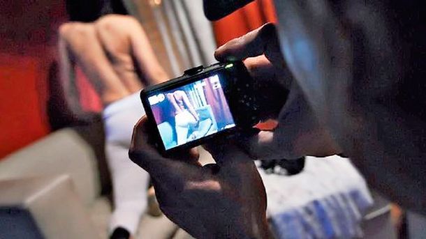 La cama en la Web: expertos debaten sobre el fenómeno Florencia Peña