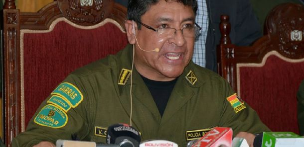 Renunció Vladimir Yuri Calderón, el jefe de la Policía de Bolivia que le pidió a Evo Morales que dejara el poder