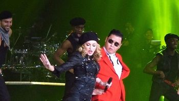 madonna se subio a la moda y bailo el gangnam style madonna se subio a la moda y bailo el gangnam style