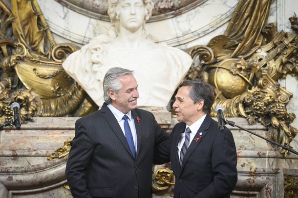 Alberto Fernández le tomó juramento a Diego Giuliano como nuevo ministro de Transporte