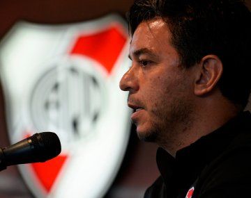 Desde Uruguay se comunicaron con Gallardo para que agarre a su selección