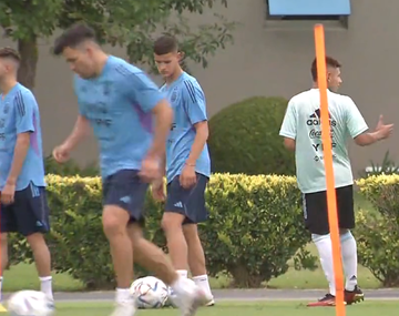 Quién es la joven promesa de 17 años que entrenó con la Selección Argentina