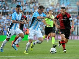 Los dirigentes del club presentaron una nota de protesta en la Asociación del Fútbol Argentino, a raíz de que se consideran perjudicados por dos fallos del juez y del asistente Los dirigentes del club presentaron una nota de protesta en la Asociación del Fútbol Argentino, a raíz de que se consideran perjudicados por dos fallos del juez y del asistente