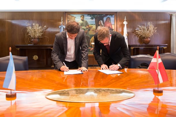 Club de París: Argentina firmó acuerdos bilaterales con Italia y Dinamarca