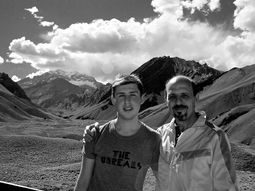 la emocion por el viaje, en los ultimos tuits de renzo casali la emocion por el viaje, en los ultimos tuits de renzo casali