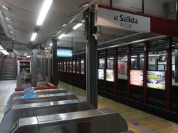 advierten sobre paros y cortes de vias sorpresivos en el subte advierten sobre paros y cortes de vias sorpresivos en el subte