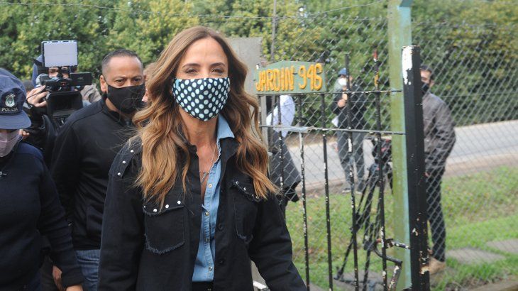 Quién come en casa, el grupo de WhatsApp familiar de Victoria Tolosa Paz