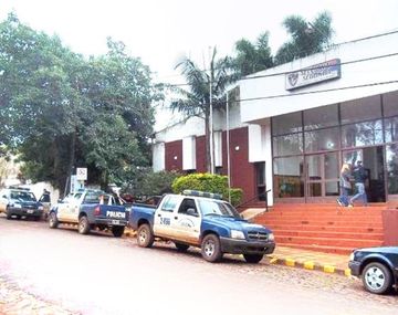 Insólito: dos detenidos se enjabonaron y lograron escapar de una comisaría