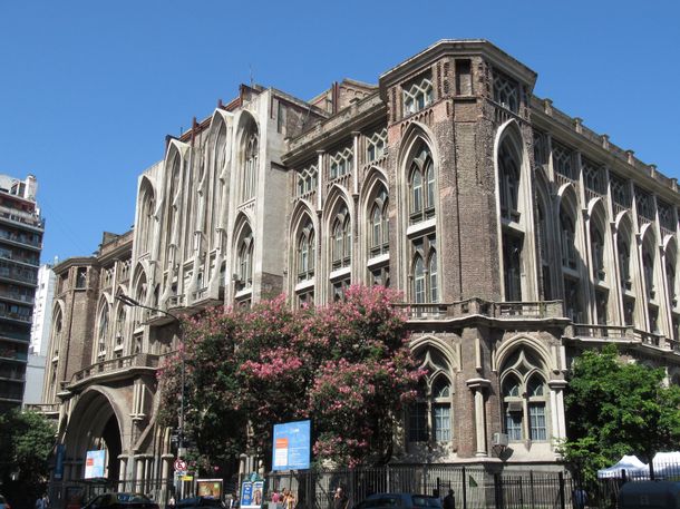 La UBA se consolida en el Ranking QS temático 2026: las 5 mejores carreras