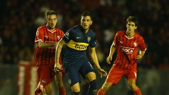 con la cabeza en river, boca empato y es el unico lider con la cabeza en river, boca empato y es el unico lider