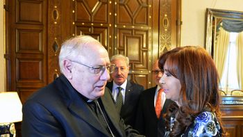 el regalo de la iglesia a la presidenta cristina kirchner el regalo de la iglesia a la presidenta cristina kirchner