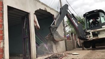 Demolieron un búnker narco en Ingeniero Budge Demolieron un búnker narco en Ingeniero Budge