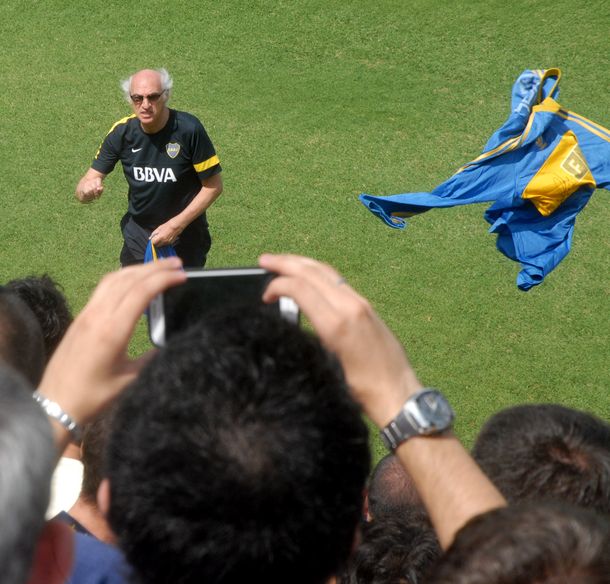 Retorno, asado y viaje en Boca: con Bianchi y sin Riquelme