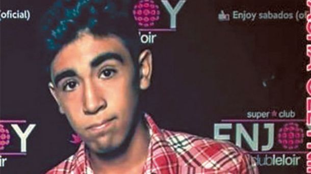 Un patrullero atropelló y mató a un chico de 13 años a la salida de un boliche