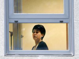 Cárcel sin fianza para la ex cónsul acusada de filicidio