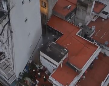 Fatal incendio en Villa Crespo: un jubilado murió dentro de su departamento