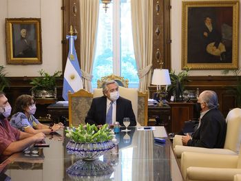 Gremios docentes pidieron un aumento superior al 30% para ganarle a la inflación