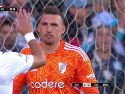 Así vivió la Bombonera el penal atajado por Armani ante Racing