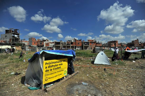Diputados porteños piden a la jueza una salida dialogada por la toma de Lugano