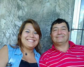 Una chica se reencontró con su papá tras crear una página en Facebook para hallarlo