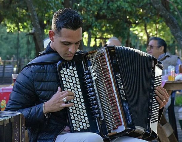 La Voz Argentina: Damián Ayala, el acordeonista que hizo llorar
