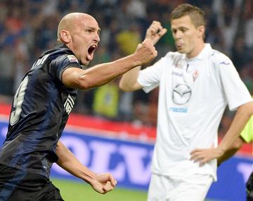 Con un gol de Cambiasso