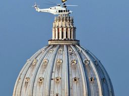 benedicto xvi arribo a castel gandolfo en helicoptero benedicto xvi arribo a castel gandolfo en helicoptero