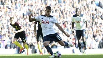 Lamela, con la camiseta del Tottenham Lamela, con la camiseta del Tottenham