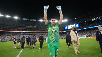 el tremendo record de vallas invictas de dibu martinez en la seleccion argentina el tremendo record de vallas invictas de dibu martinez en la seleccion argentina