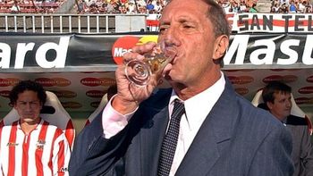 bilardo, filoso: ni loco me sentaria a tomar un cafe con sampaoli bilardo, filoso: ni loco me sentaria a tomar un cafe con sampaoli