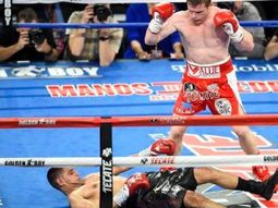 video: canelo se consagro campeon en las vegas con un tremendo nocaut video: canelo se consagro campeon en las vegas con un tremendo nocaut