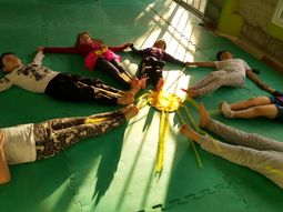 yoga para chicos: una herramienta para bajar revoluciones, gestionar emociones y crecer con mas equilibrio yoga para chicos: una herramienta para bajar revoluciones, gestionar emociones y crecer con mas equilibrio