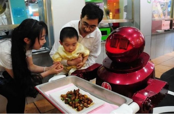 Los robot mozos