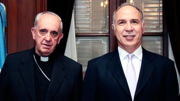 bergoglio y la dictadura: es absolutamente inocente bergoglio y la dictadura: es absolutamente inocente