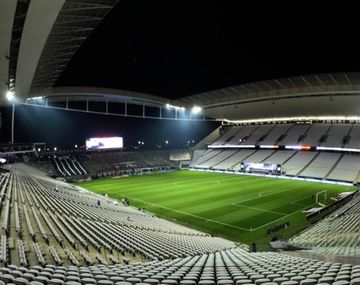 Pelota libre de riesgo en el celular: cómo ver en vivo Corinthians vs Racing