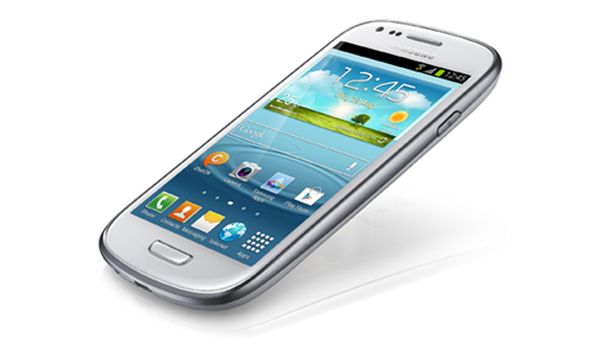Samsung saca un Galaxy mini para competir con iPhone