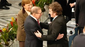 sin foto con corina machado, milei se volvio antes de oslo: cuando llega al pais sin foto con corina machado, milei se volvio antes de oslo: cuando llega al pais