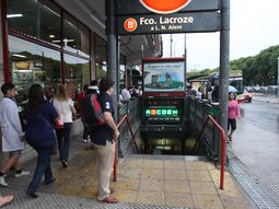 no funciona la linea b de subte por paro de los metrodelegados no funciona la linea b de subte por paro de los metrodelegados