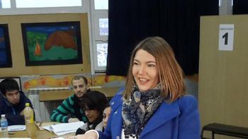 #eleccion2015 tierra del fuego voto bajo frio y fuerte nevada #eleccion2015 tierra del fuego voto bajo frio y fuerte nevada