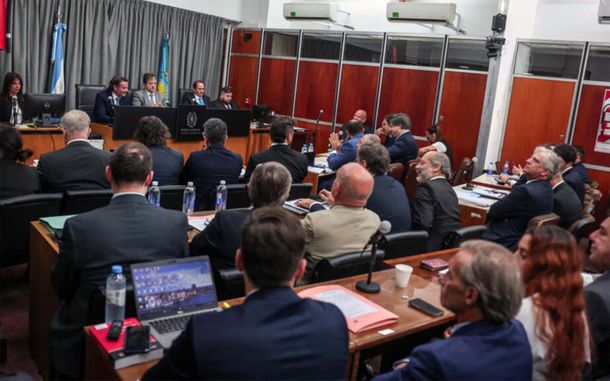 Juicio por la muerte de Diego Maradona en los Tribunales de San Isidro. Juicio por la muerte de Diego Maradona en los Tribunales de San Isidro.