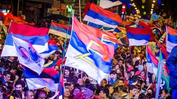 El Frente Amplio se mantiene al frente de las encuestas de cara a las elecciones. El Frente Amplio se mantiene al frente de las encuestas de cara a las elecciones.