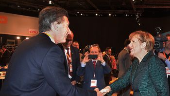 durante su gira europea, macri se junto con merkel durante su gira europea, macri se junto con merkel