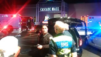 otra vez tiros en estados unidos: al menos cinco muertos por balacera en shopping de washington otra vez tiros en estados unidos: al menos cinco muertos por balacera en shopping de washington