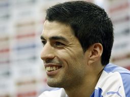 Al final, ¿Suárez jugará ante Argentina?
