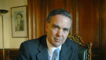 el insolito accidente que sufrio pichetto el insolito accidente que sufrio pichetto