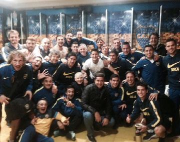 Boca repitió foto ganadora del vestuario