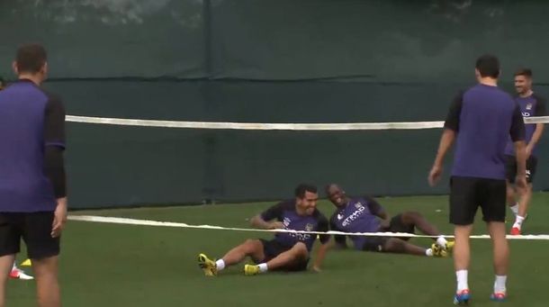 Tevez y Balotelli, una dupla imbatible en el fútbol tenis