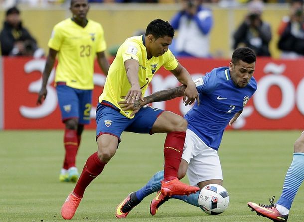 En el debut de Tite, Brasil goleó a Ecuador en Quito