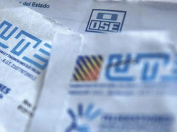 El gobierno y las empresas definen los aumentos de las tarifas públicas que regirán en Uruguay a partir de enero. El gobierno y las empresas definen los aumentos de las tarifas públicas que regirán en Uruguay a partir de enero.