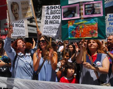 Docentes porteños ratifican el paro si la Ciudad no aumenta la oferta